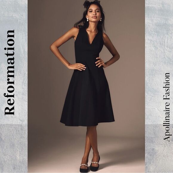 Reformation Mikayla form fitting midi dress in black size small NWT - Picture 6 of 8